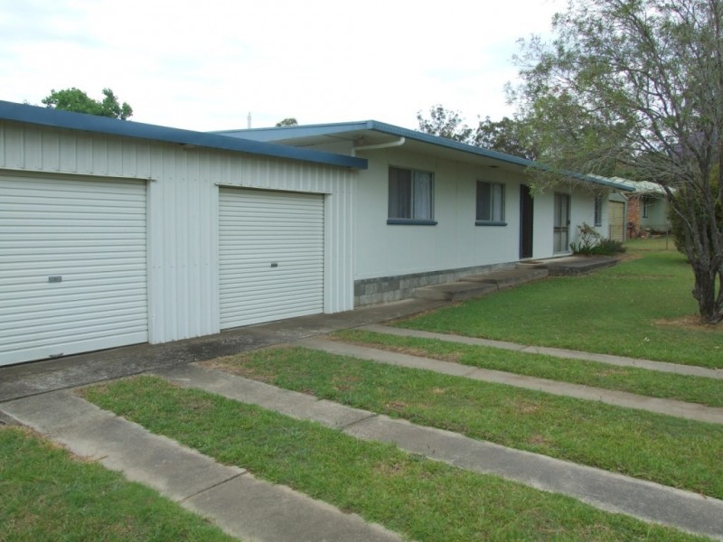 16 Charles Street, Crows Nest QLD 4355