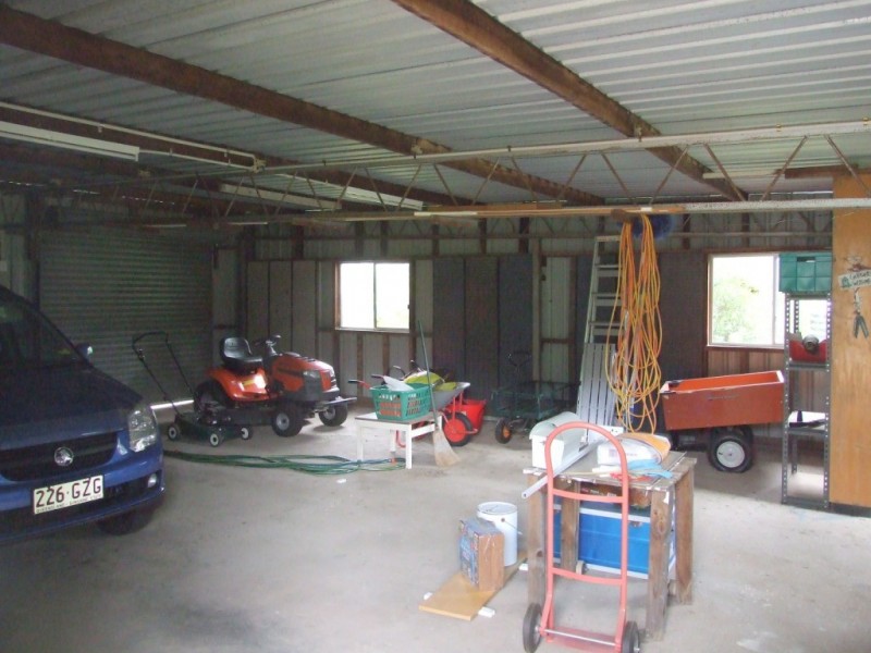 16 Charles Street, Crows Nest QLD 4355