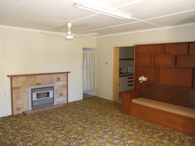 31 Thallon Street, Crows Nest QLD 4355