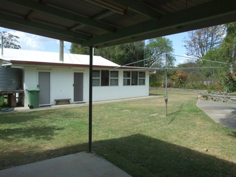 31 Thallon Street, Crows Nest QLD 4355