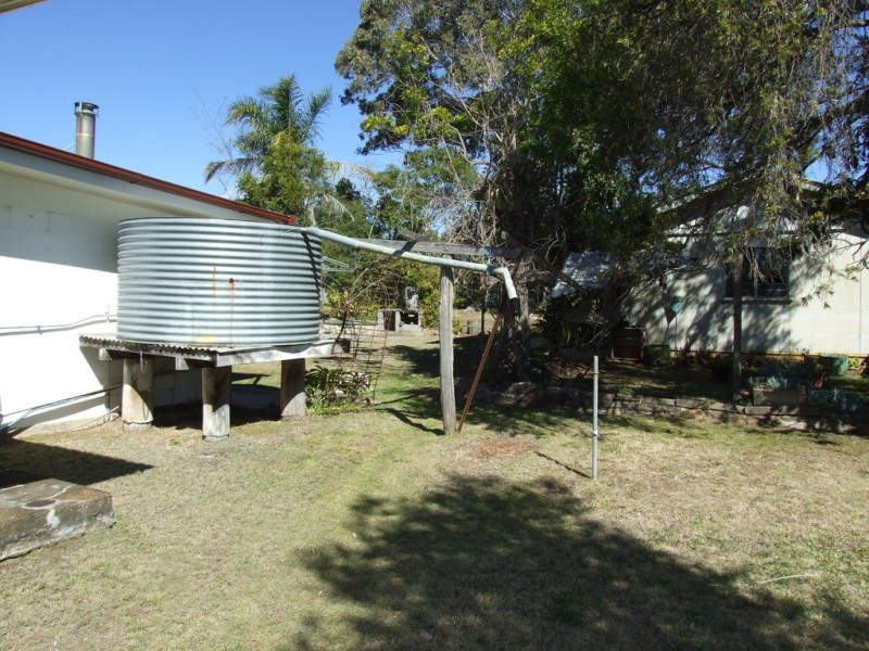 31 Thallon Street, Crows Nest QLD 4355
