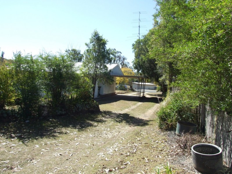 31 Thallon Street, Crows Nest QLD 4355