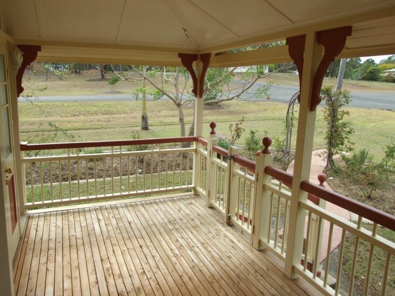 9 George Street, Goombungee QLD 4354