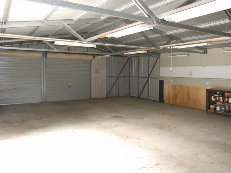 9 George Street, Goombungee QLD 4354