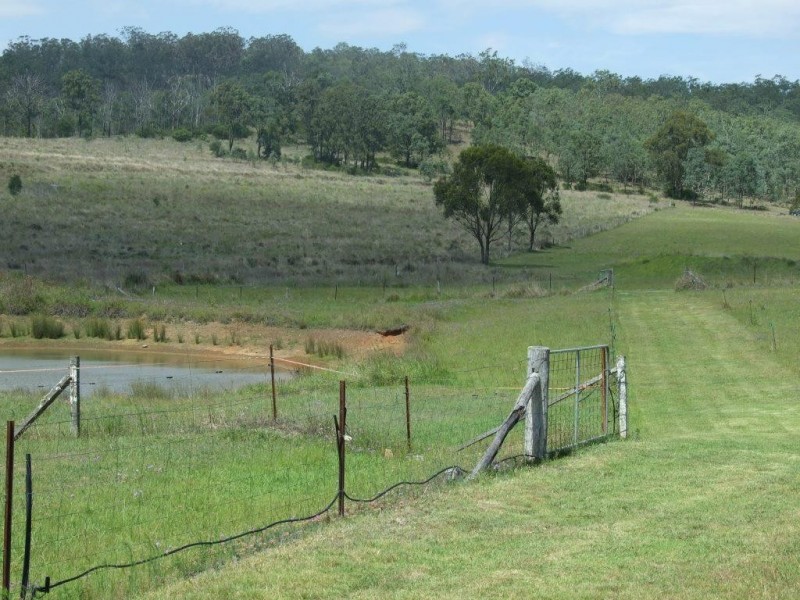 425 Palms Road, Cooyar QLD 4402