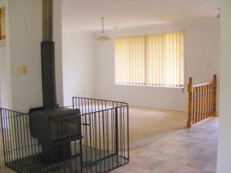 57 Albert Street West, Crows Nest QLD 4355