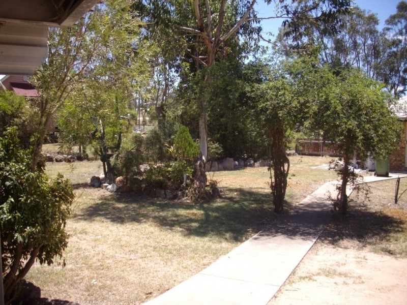 57 Albert Street West, Crows Nest QLD 4355