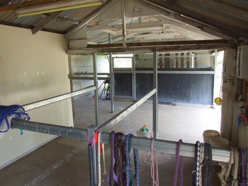 20 Mann Road, Haden QLD 4353