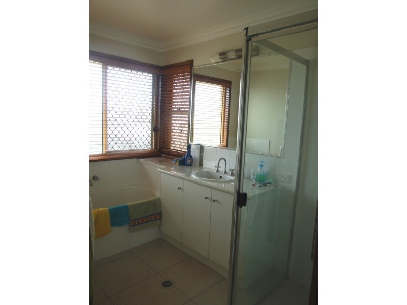 24 Naomi Drive, Crows Nest QLD 4355