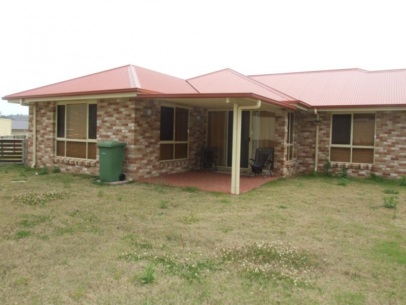 24 Naomi Drive, Crows Nest QLD 4355