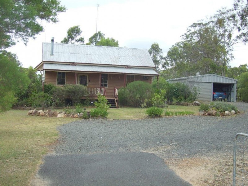 59 Albert Street, Crows Nest QLD 4355