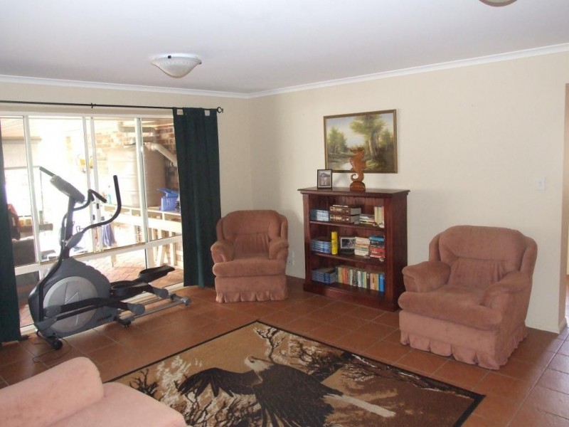 14 East Side Road, Crows Nest QLD 4355