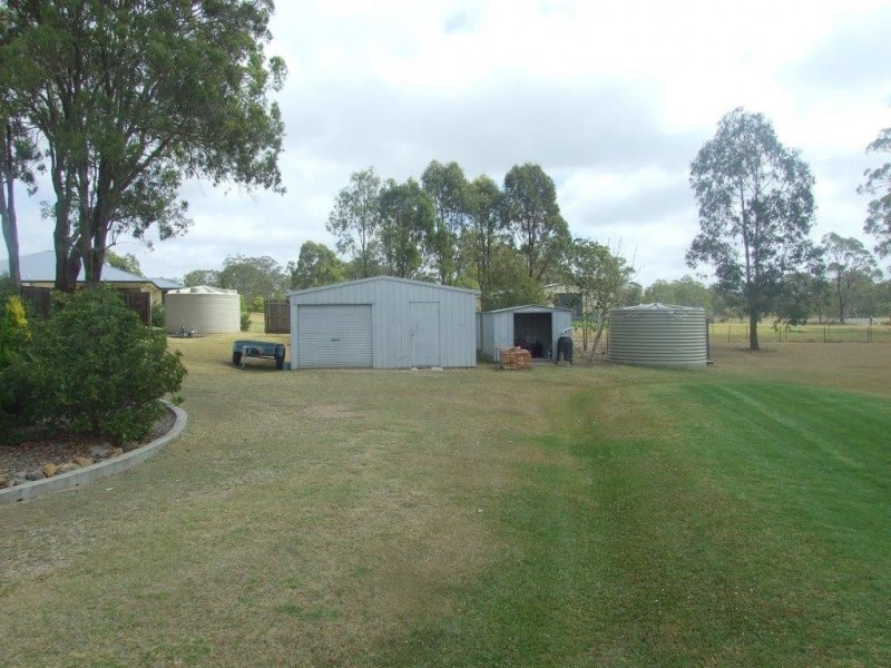 14 East Side Road, Crows Nest QLD 4355