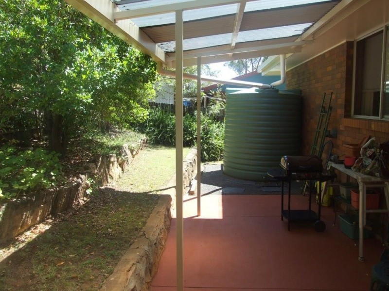 28 Railway Terrace, Crows Nest QLD 4355