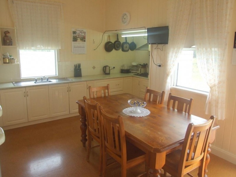 92 Moran Road, Crows Nest QLD 4355