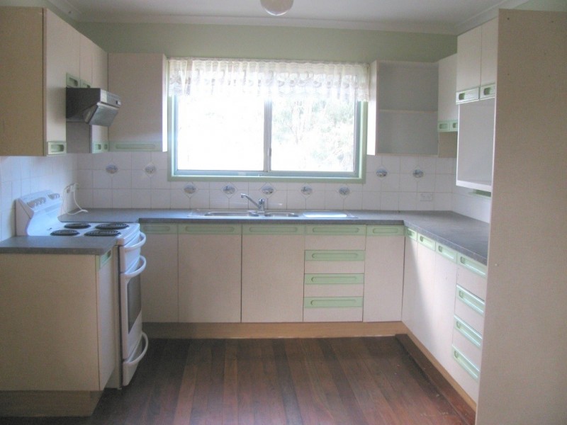 5 Haden Tip Road, Haden QLD 4353