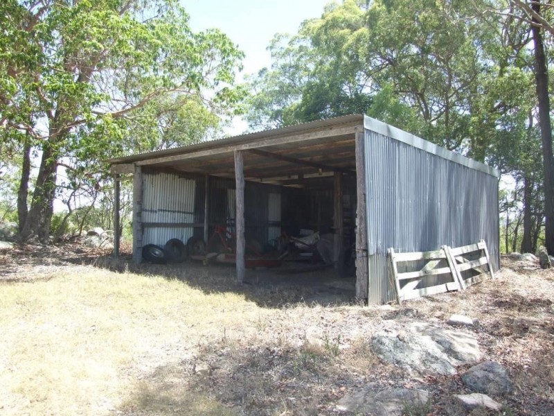 42 Austin Road, Crows Nest QLD 4355