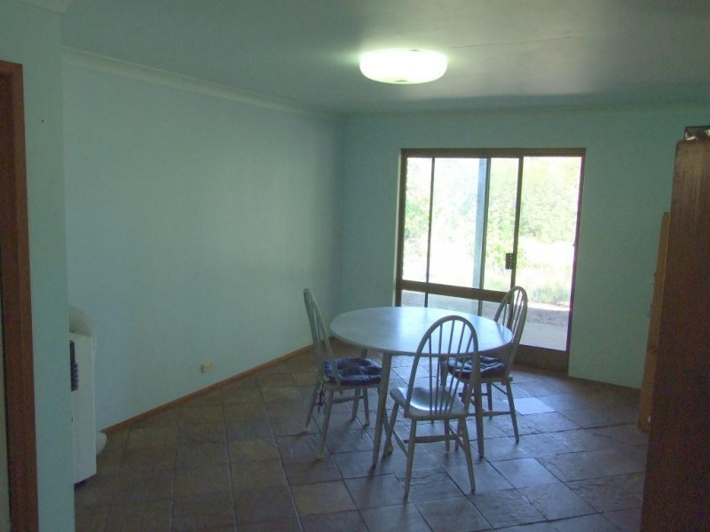 42 Austin Road, Crows Nest QLD 4355