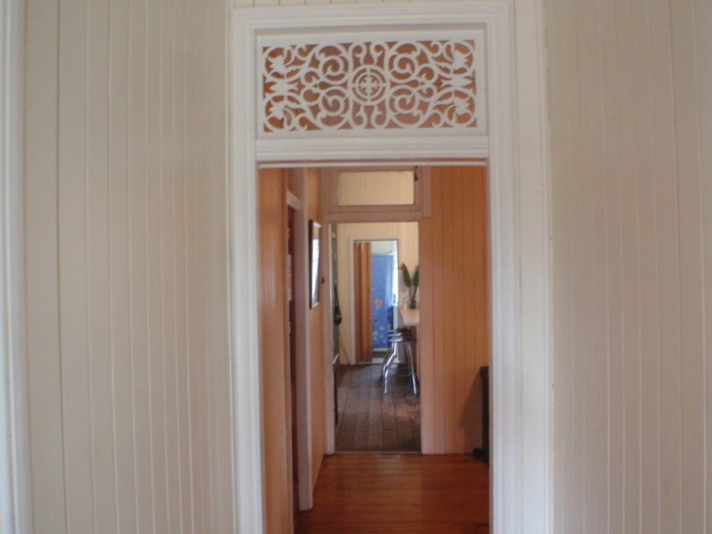 14 Creek Street, Crows Nest QLD 4355