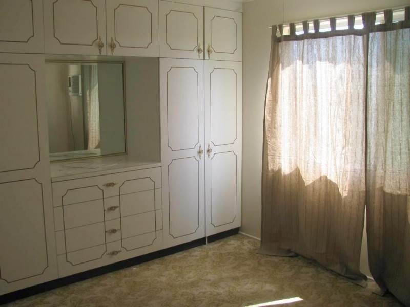 13 South Street, Crows Nest QLD 4355