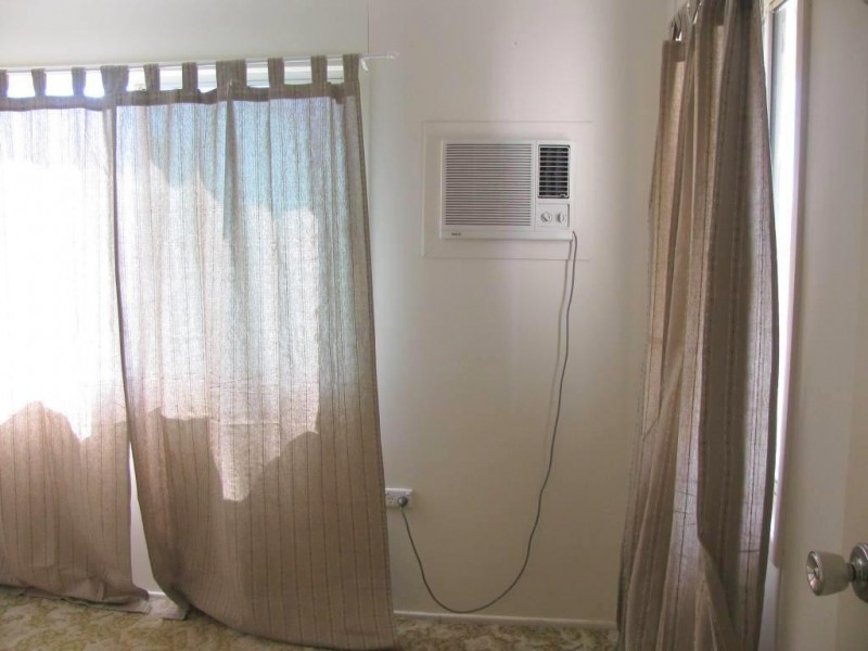 13 South Street, Crows Nest QLD 4355