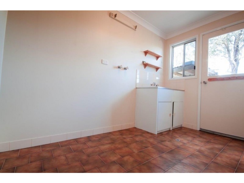 21 Sewell Road, Hampton QLD 4352