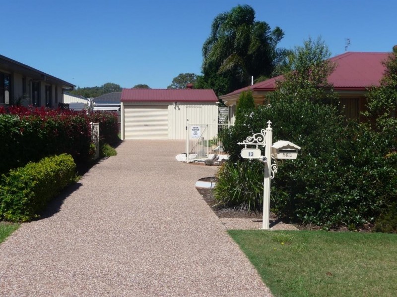 13 Lee Court, Crows Nest QLD 4355