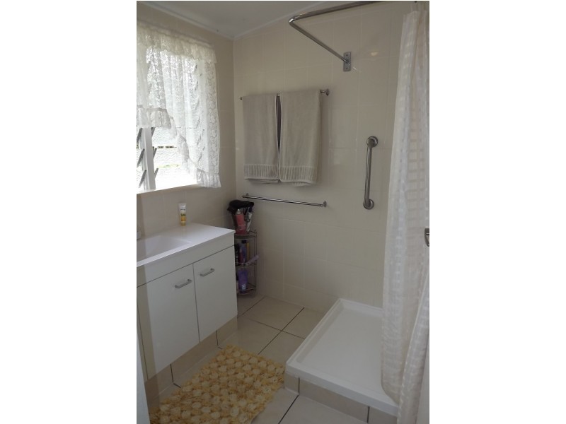 13 Short Street, Crows Nest QLD 4355