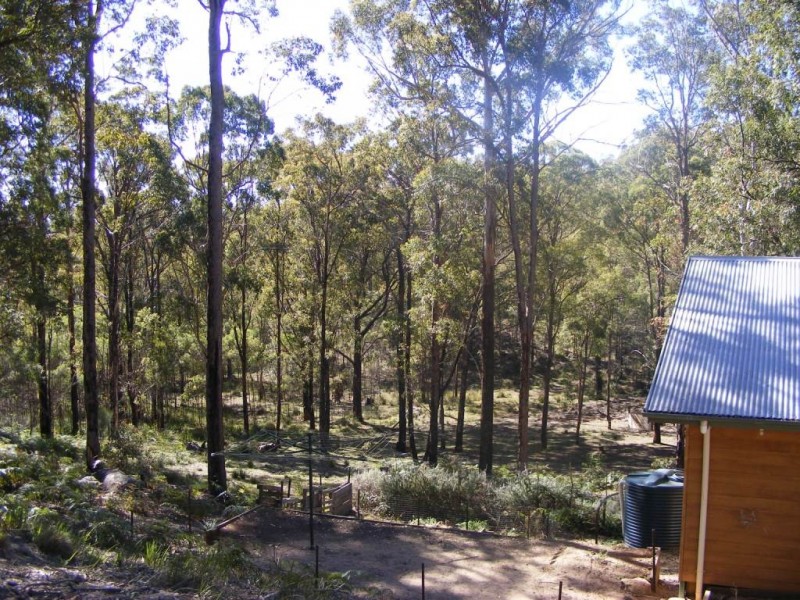 13 Pinnell Road, Crows Nest QLD 4355