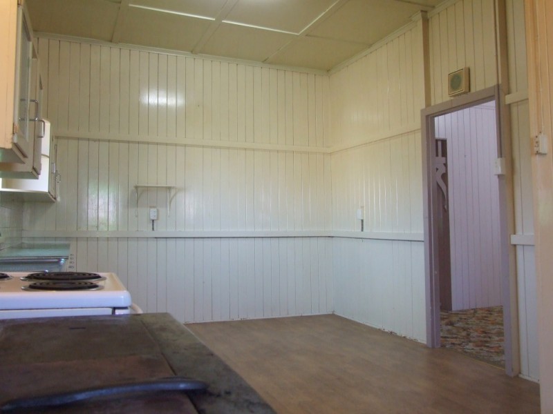 23 Nolan Street, Crows Nest QLD 4355