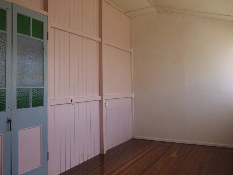 23 Nolan Street, Crows Nest QLD 4355