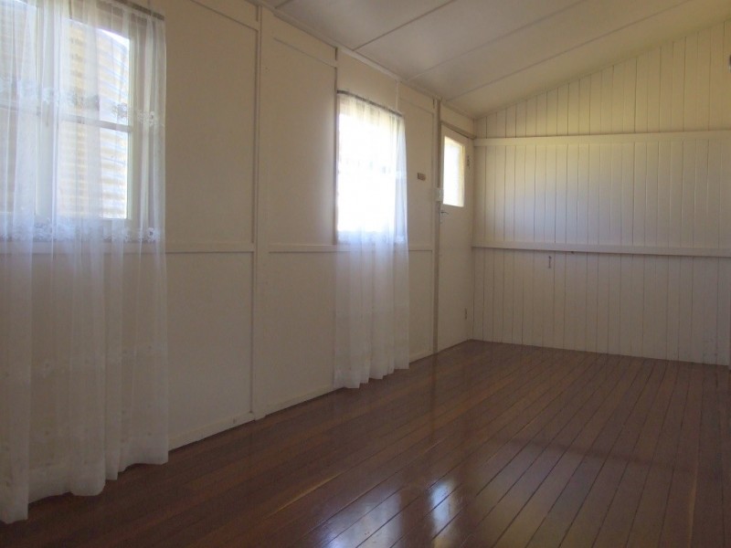 23 Nolan Street, Crows Nest QLD 4355