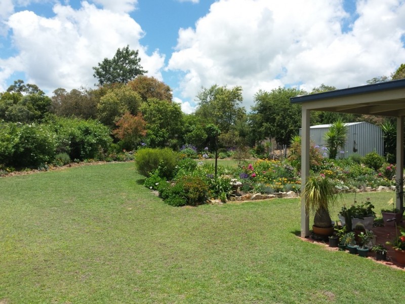 1 Melissa Court, Crows Nest QLD 4355