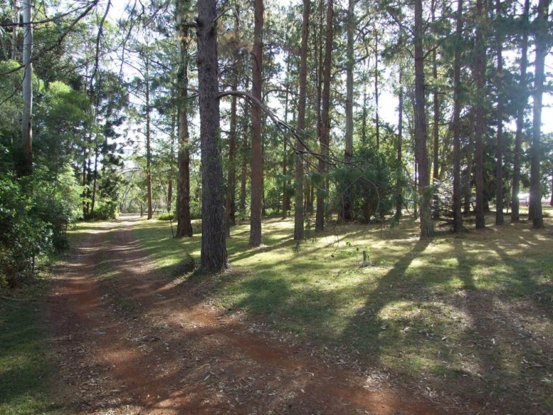 9925 New England Highway, Cabarlah QLD 4352