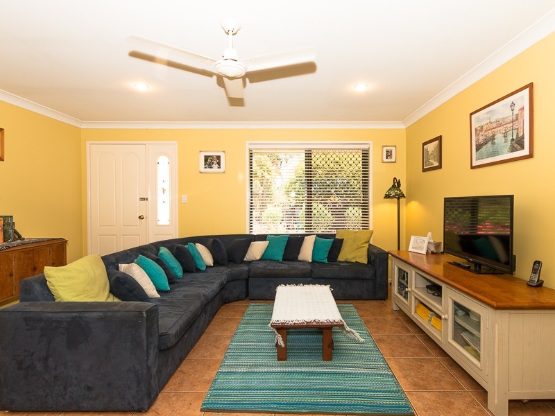 14 Davidson Lane, Hampton QLD 4352