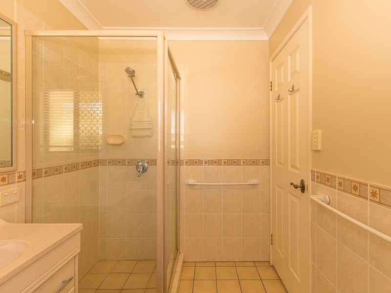 14 Davidson Lane, Hampton QLD 4352