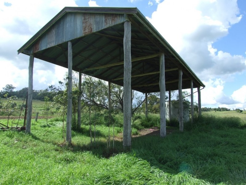 300 Reeds Road, Peranga QLD 4352