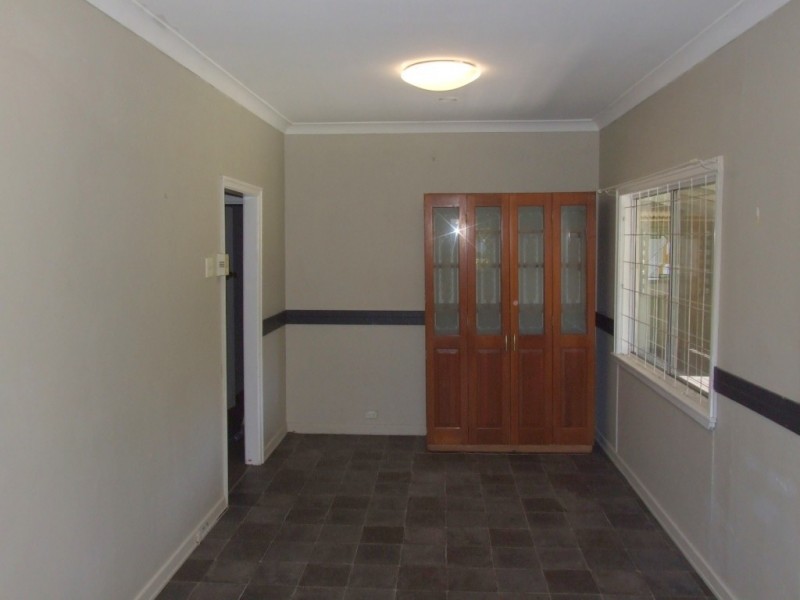 3a Station Street, Hampton QLD 4352