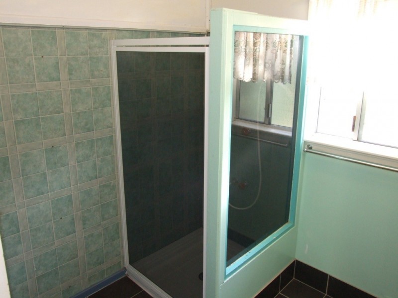 3a Station Street, Hampton QLD 4352