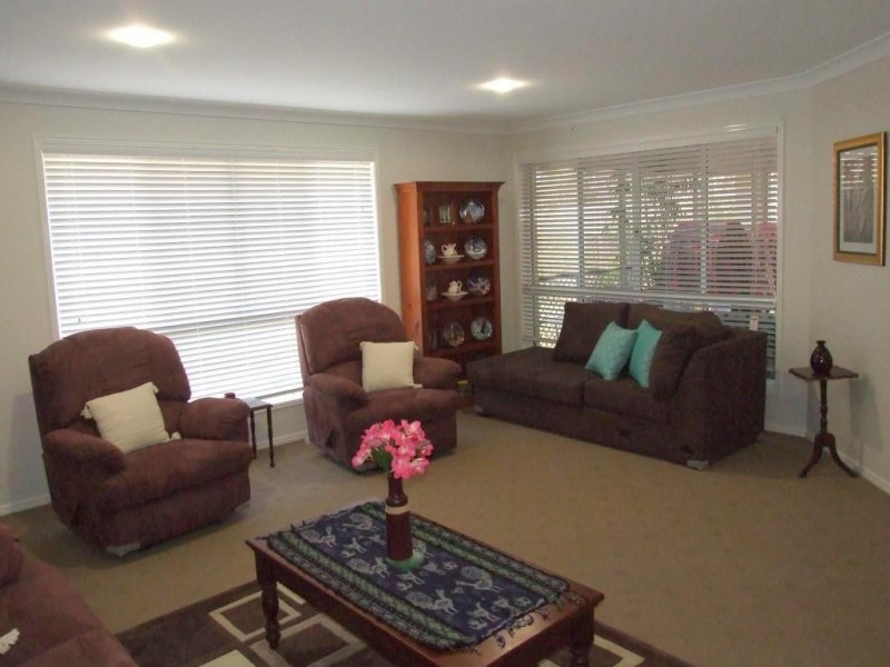 3 Lewis Street, Crows Nest QLD 4355