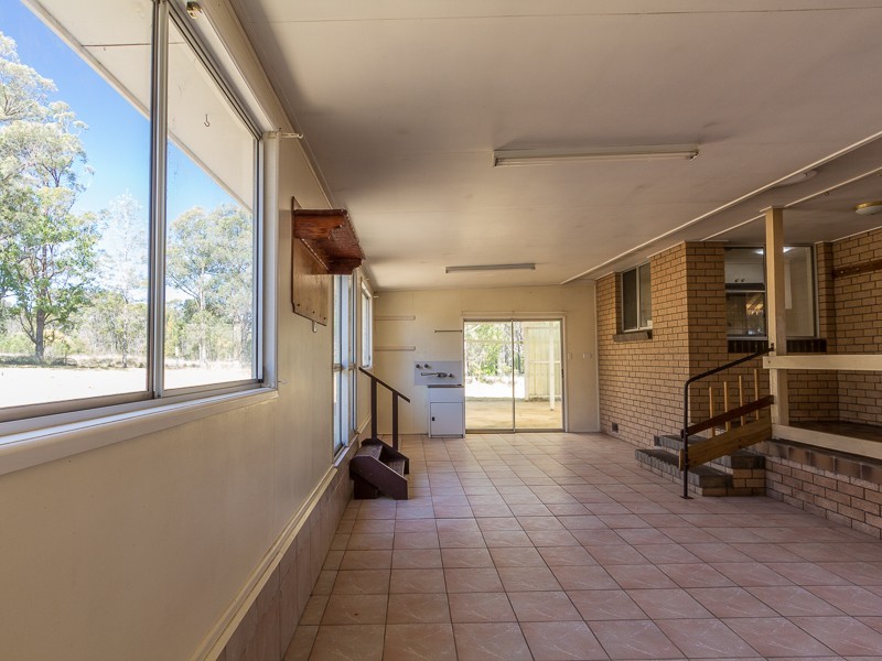 61 Perseverance Dam Road, Crows Nest QLD 4355