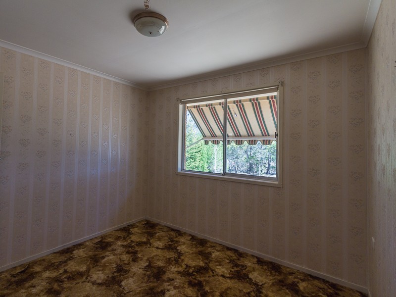 61 Perseverance Dam Road, Crows Nest QLD 4355