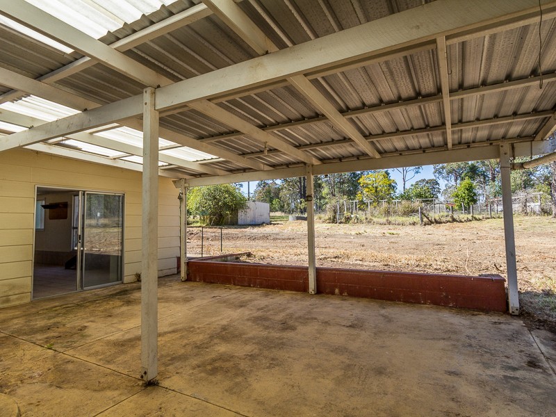 61 Perseverance Dam Road, Crows Nest QLD 4355
