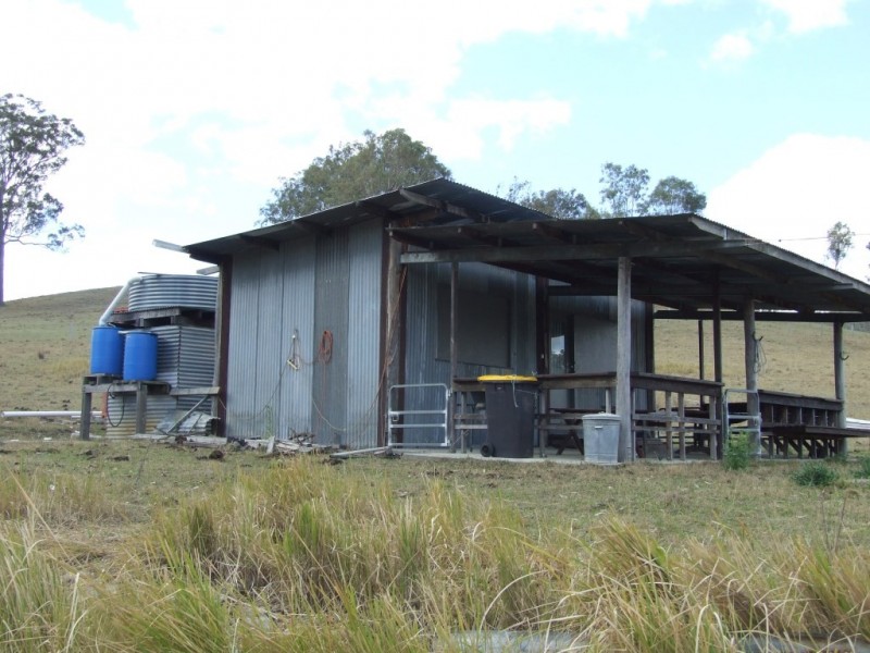 3760 Bluff Road, Crows Nest QLD 4355