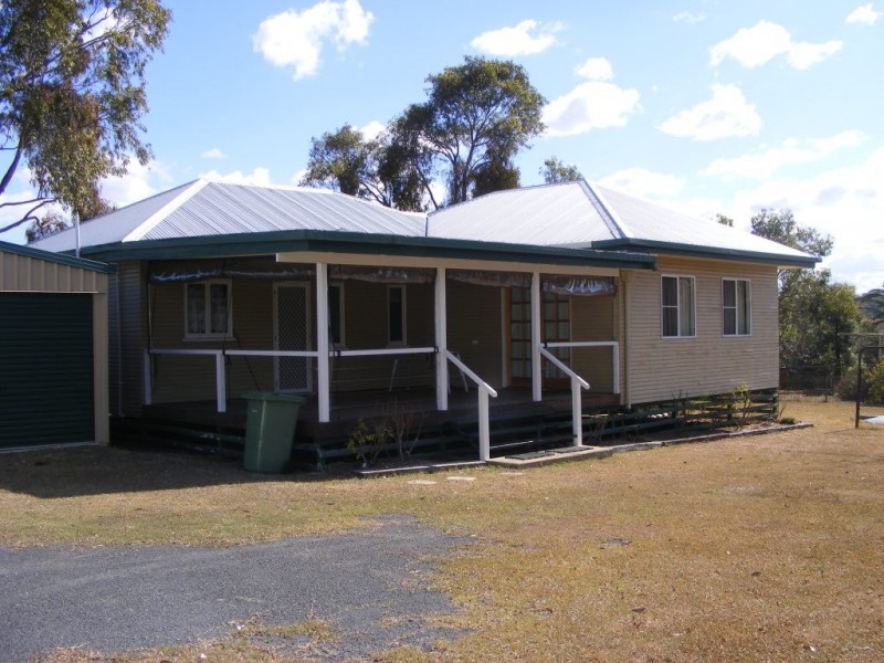 3 Hartwig Street, Goombungee QLD 4354