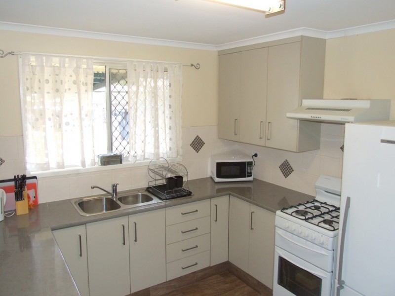 42 Charles Street, Crows Nest QLD 4355