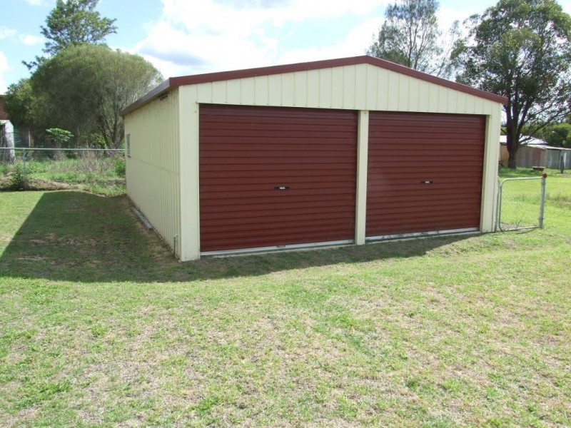 47 South Street, Crows Nest QLD 4355