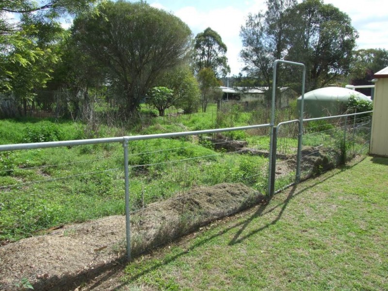 47 South Street, Crows Nest QLD 4355