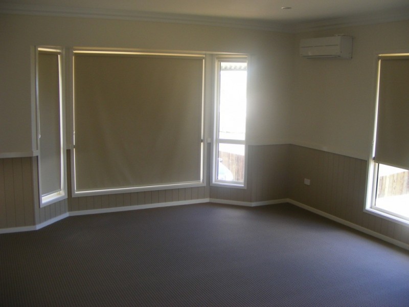 6 Jackson Court, Crows Nest QLD 4355