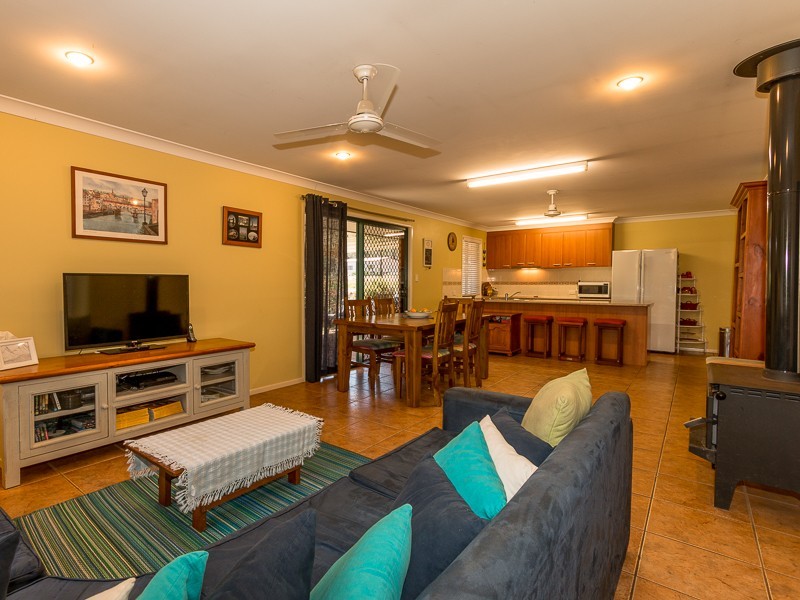 Lot 8 Davidson Lane, Hampton QLD 4352